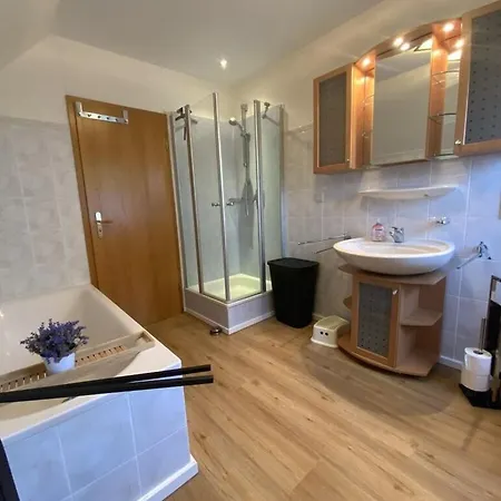 1-bedroom * غريتسيل